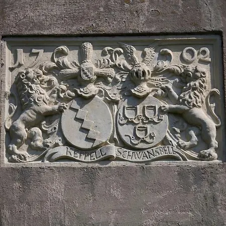 Haus Keppelborg: Zi Antonia Mit Kirchplatzblick * 黑克