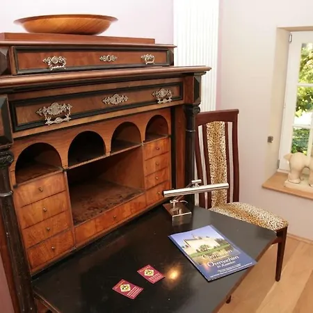 Haus Keppelborg: Zi Antonia Mit Kirchplatzblick