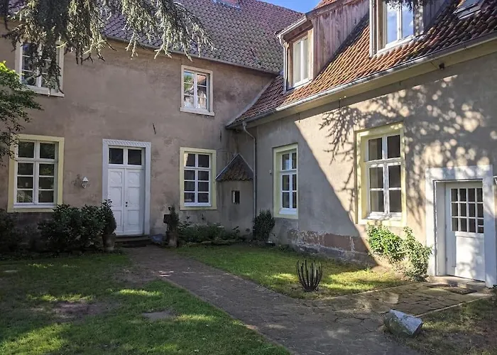 Haus Keppelborg: Zi Antonia Mit Kirchplatzblick Heek